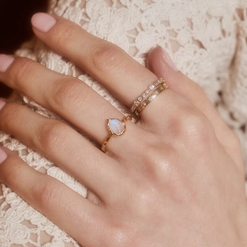 Rainbow Moonstone Ring // Gold Moonstone Ring // Pear Moonstone Ring // Moonstone Stacking Ring // 14K Gold Filled Moonstone Ring