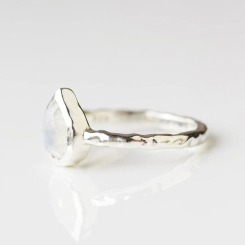 Rainbow Moonstone Ring // Gold Moonstone Ring // Pear Moonstone Ring // Moonstone Stacking Ring // 14K Gold Filled Moonstone Ring