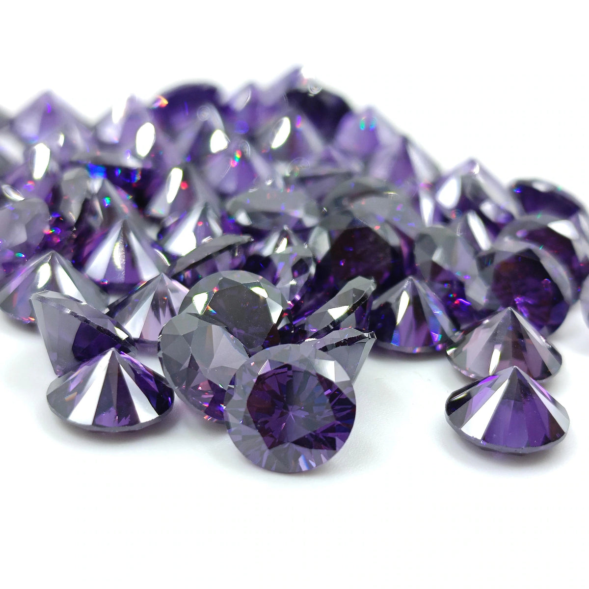 AAA Purple Amethyst CZ Gemstone: Round Cut Cubic Zirconia (0.5mm - 15mm)