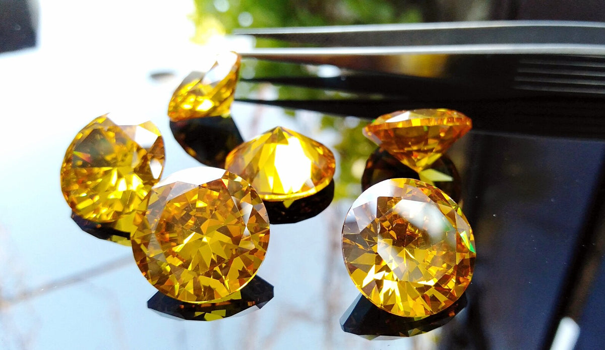 Cubic Zirconia AAA Quality Cubic Zirconia Round shape Yellow Color CZ Loose Stones (0.5mm - 15mm) Cubic Zirconia