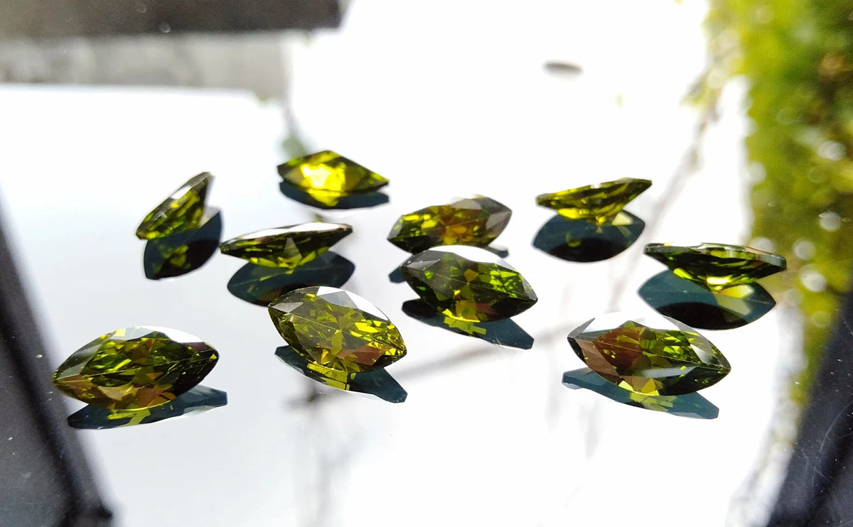 Lots Cubic Zirconia 5000+ Pcs Lots of All Size AAA Quality Marquise shape Multi-Colors CZ Loose Stones (1x3mm to 7x14mm) Cubic zirconia
