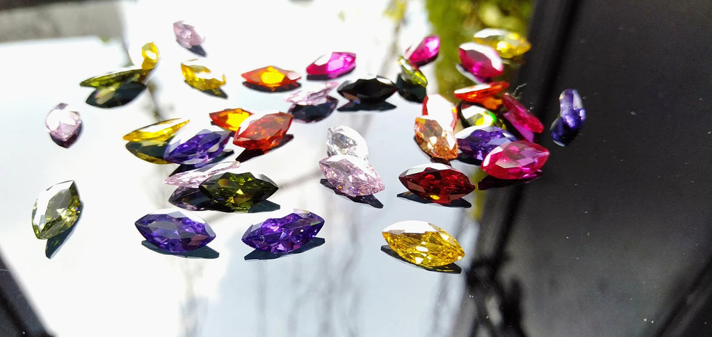 Lots Cubic Zirconia 5000+ Pcs Lots of All Size AAA Quality Marquise shape Multi-Colors CZ Loose Stones (1x3mm to 7x14mm) Cubic zirconia