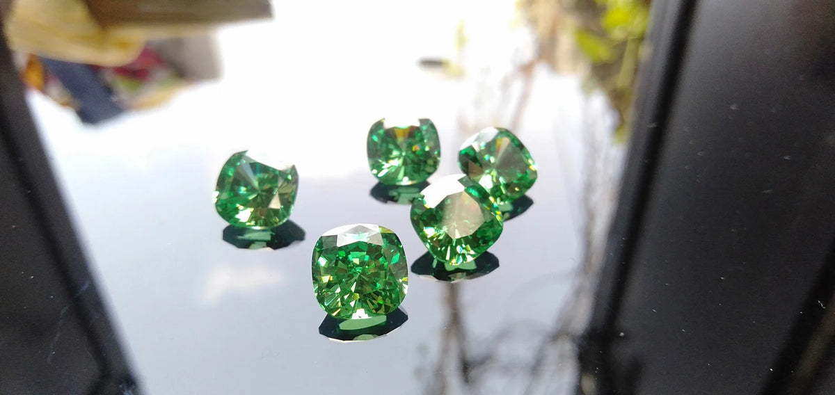 Cubic Zirconia AAA Quality Cubic Zirconia Cushion Shape Emerald Green Color CZ Loose Stones 6mm to 10mm Zirconia