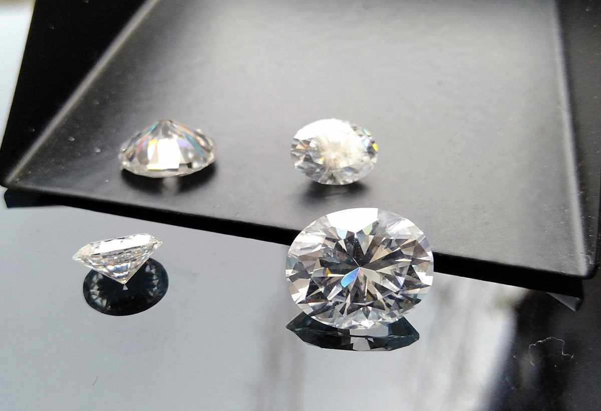 Moissanite Diamond Certified Loose stone White Moissanite Oval Cut Stone VVS1 Faceted Moissanite For Jewelry Making 2x3mm to 10x14mm