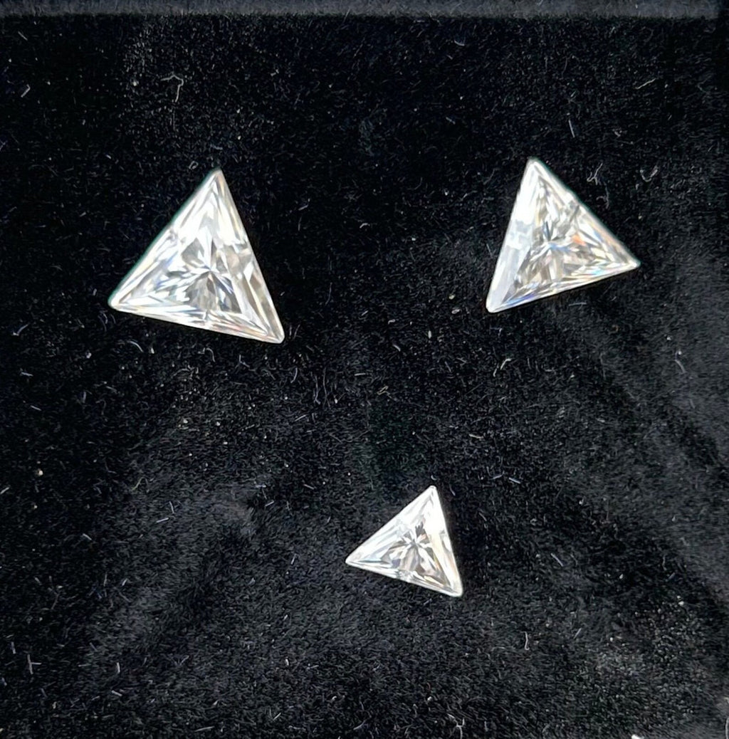 Moissanite Diamond Certified Loose stone White Moissanite Triangle Shape Cut Stone D VVS1 Faceted Moissanite For Jewelry Making 3mm to 10mm
