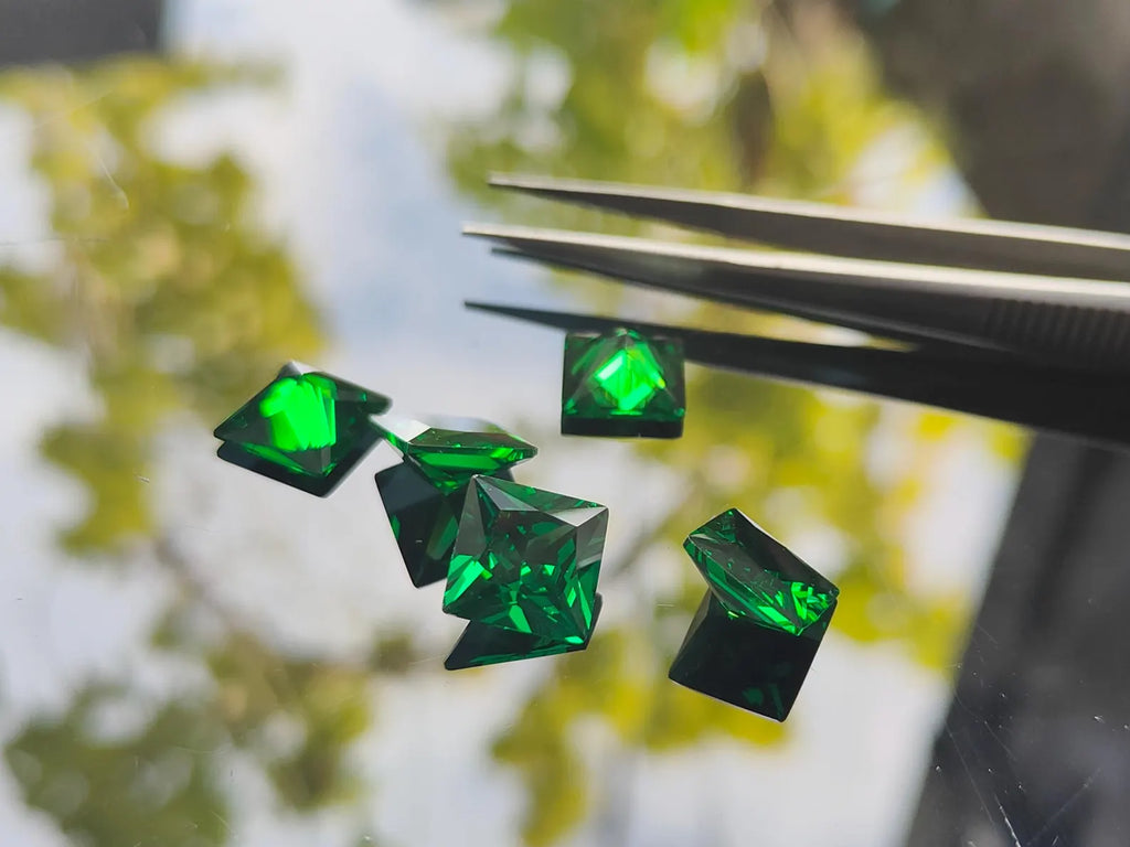 Cubic Zirconia AAA Quality Cubic Zirconia Square shape emerald green Color CZ Loose Stones (2mm - 8mm) Cubic Zirconia