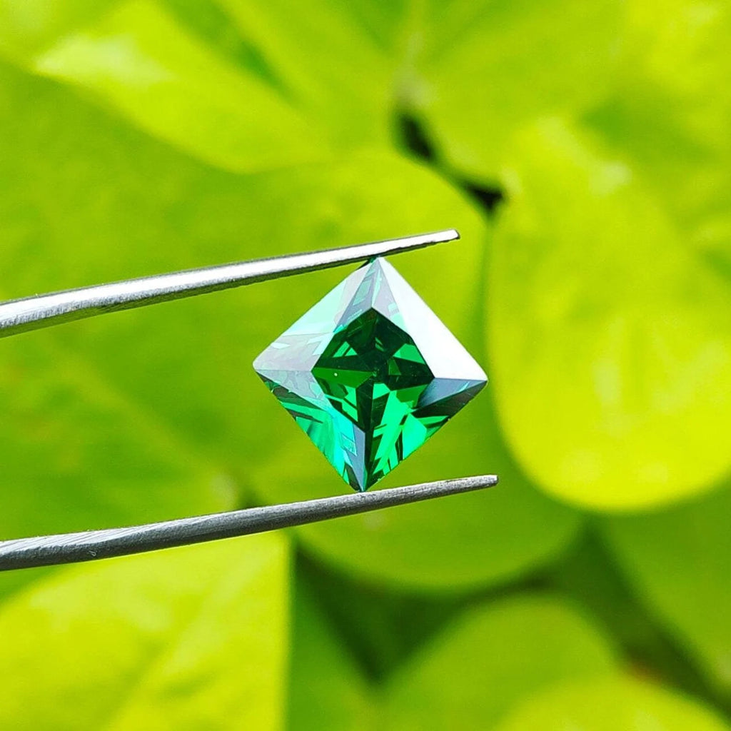 Cubic Zirconia AAA Quality Cubic Zirconia Square shape emerald green Color CZ Loose Stones (2mm - 8mm) Cubic Zirconia