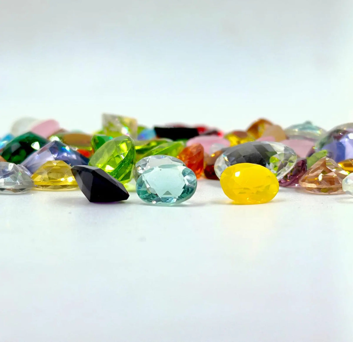 AAA Grade Semi Precious Mix Gemstone Lot Amazing Mix Shape Faceted Cut Loose Gemstones Popular Gemstone For Jewelry Making