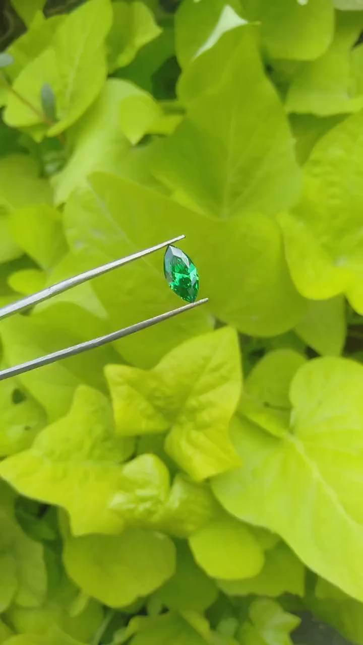 Cubic Zirconia AAA Quality Cubic Zirconia Marquise Shape emerald green Color CZ Loose Stones (1x2mm to 7x14mm)Cubic Zirconia