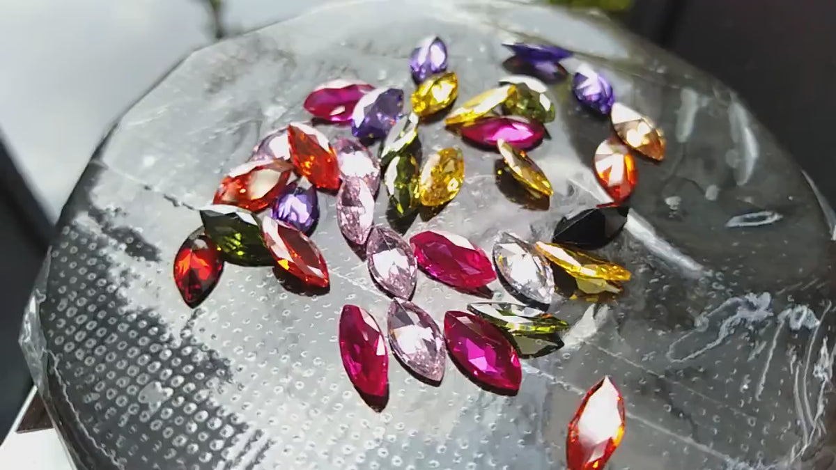 Lots Cubic Zirconia 5000+ Pcs Lots of All Size AAA Quality Marquise shape Multi-Colors CZ Loose Stones (1x3mm to 7x14mm) Cubic zirconia
